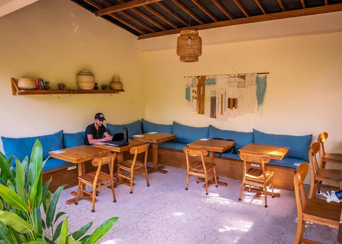 Mango Lodge