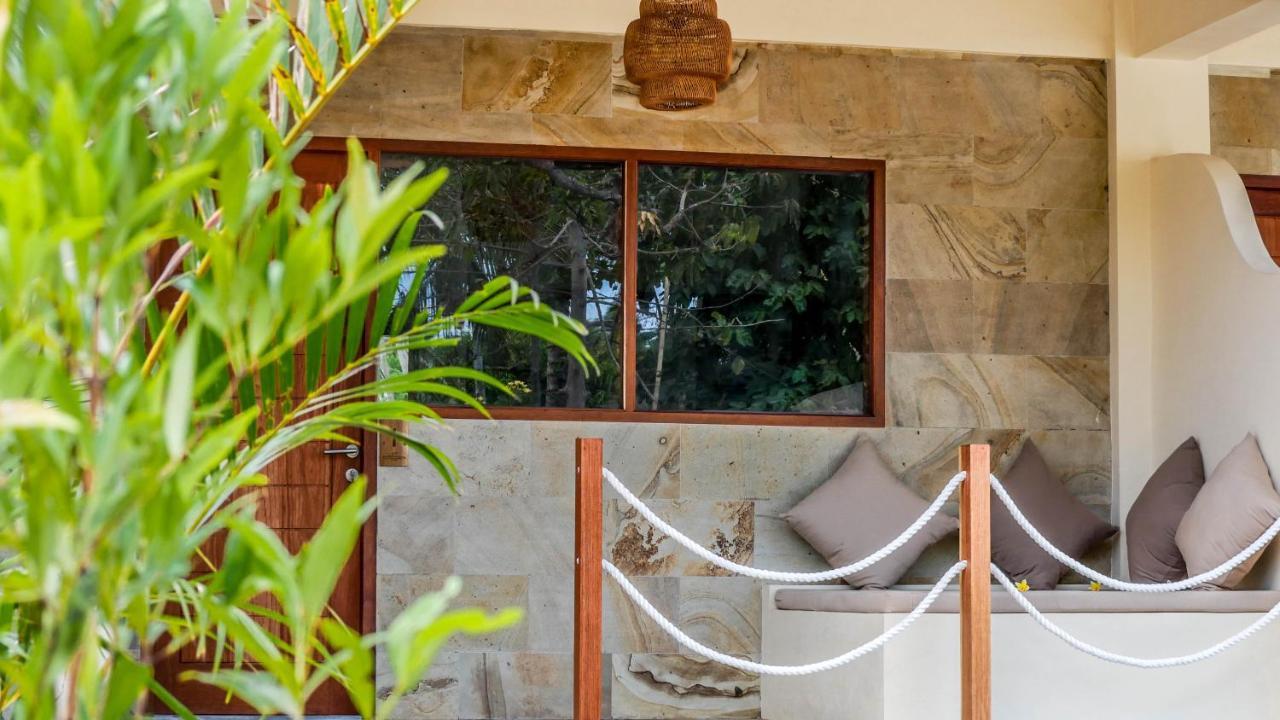 Mango Hotel 3*