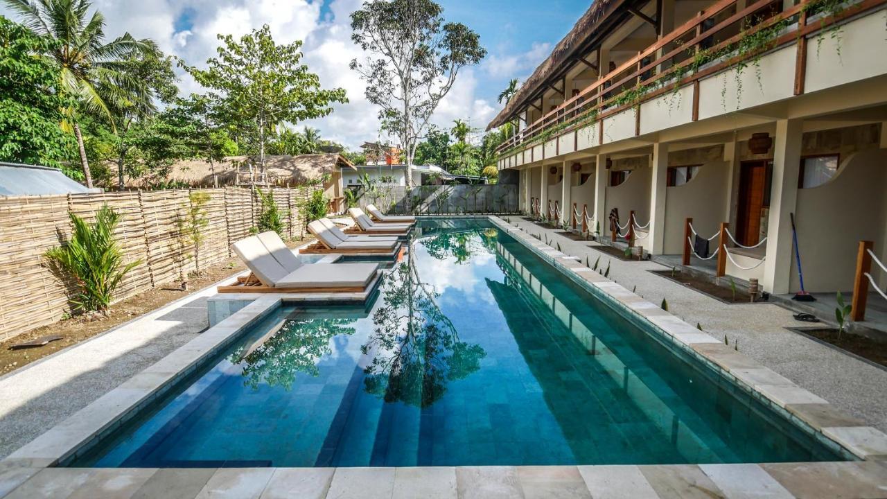 Mango Hotel