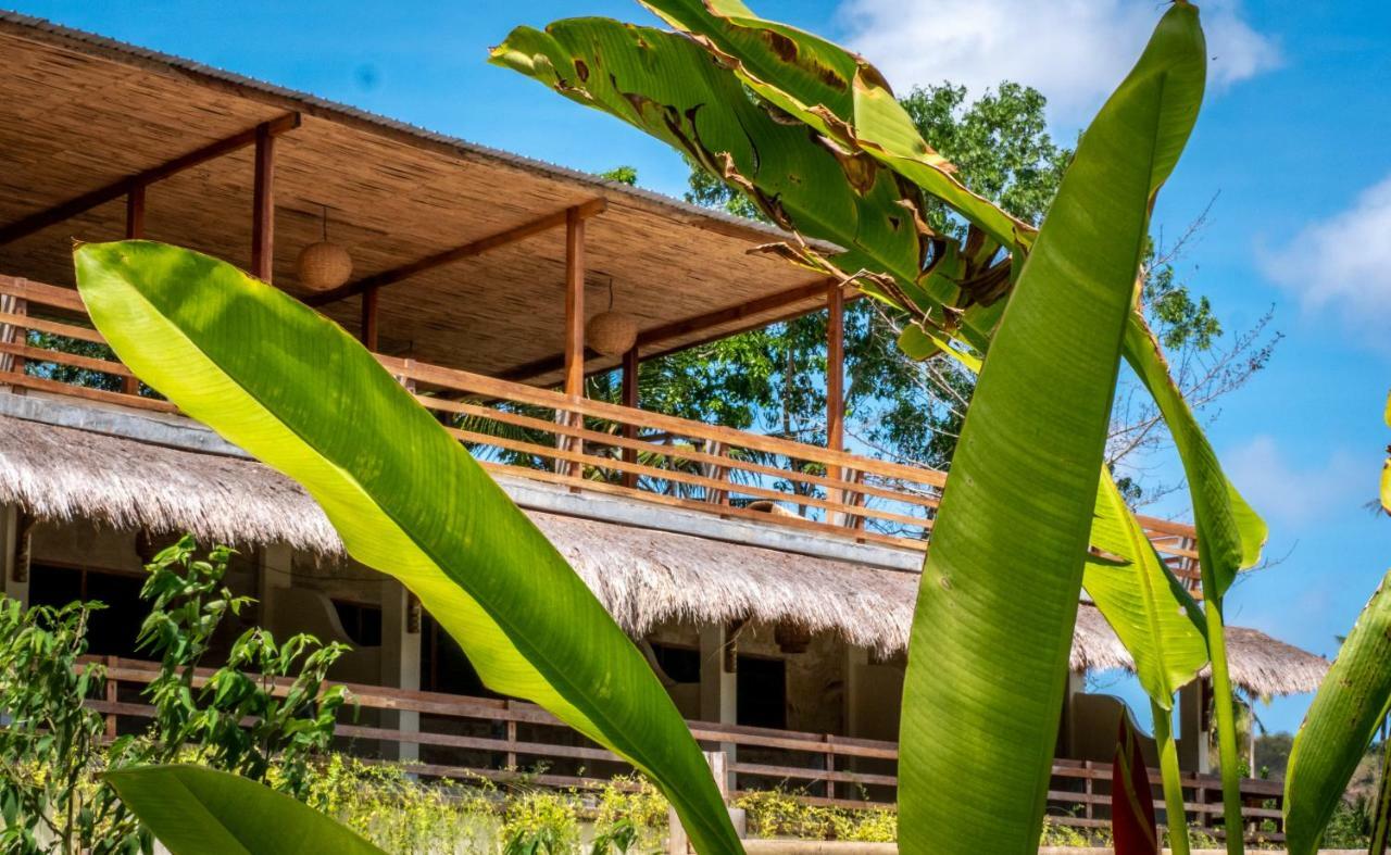 Mango Hotel 3*